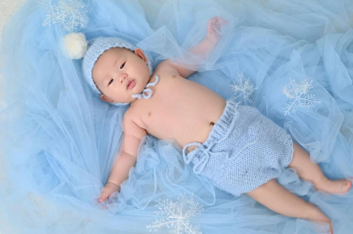 北海宝宝打嗝是什么原因